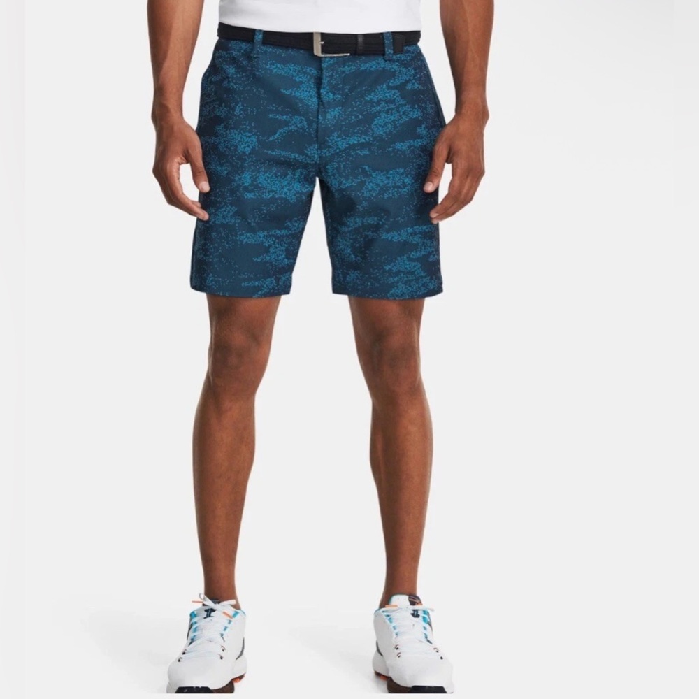 Under Armour UA Golf Printed Shorts 1377303 600 - Men’s 36NWT $70 maroon color